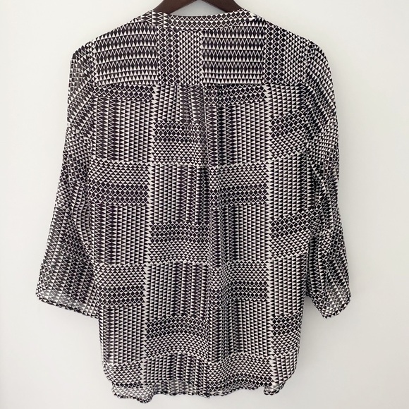 Chaus White and Black Geometric Print Blouse - Picture 3 of 7